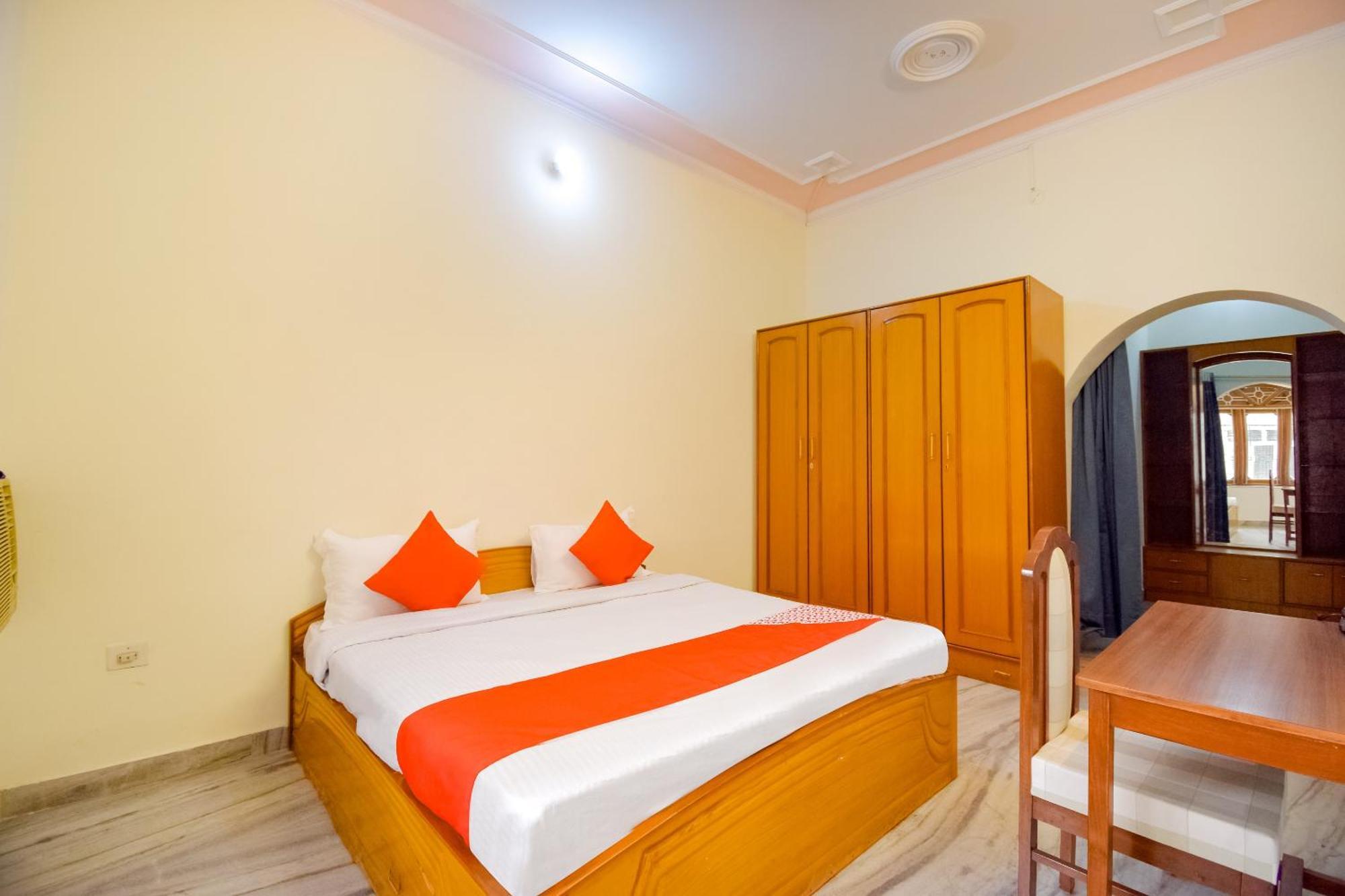 Hotel O Kusum Lodge Pandu Екстериор снимка