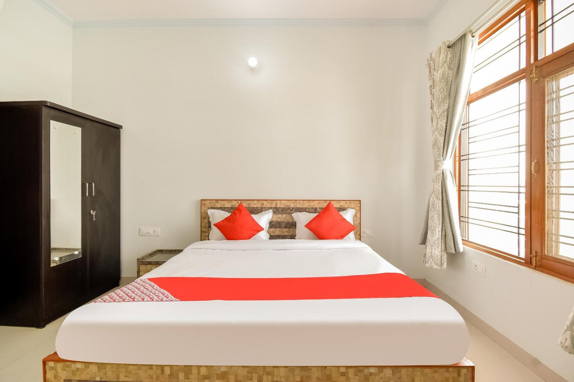 Hotel O Kusum Lodge Pandu Екстериор снимка